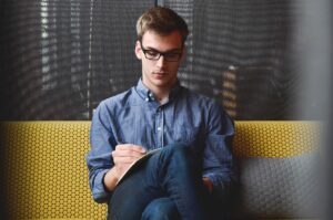 Web業界の転職でブラック企業を見抜くためのポイントは？